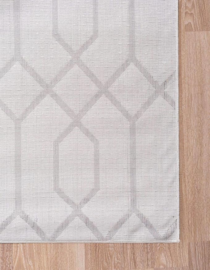 Marilyn Monroe Glam Collection Area Rug - Trellis (7'x 10' Rectangle, White Silver/ Silver)