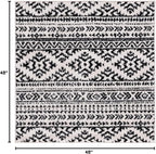 SAFAVIEH Tulum Collection Area Rug - 4' Square, Ivory & Black, Moroccan Boho Tribal Design, Non-Shedding & Easy to Clean, Ideal for Living Room, Bedroom, Dining Space (TUL272B)