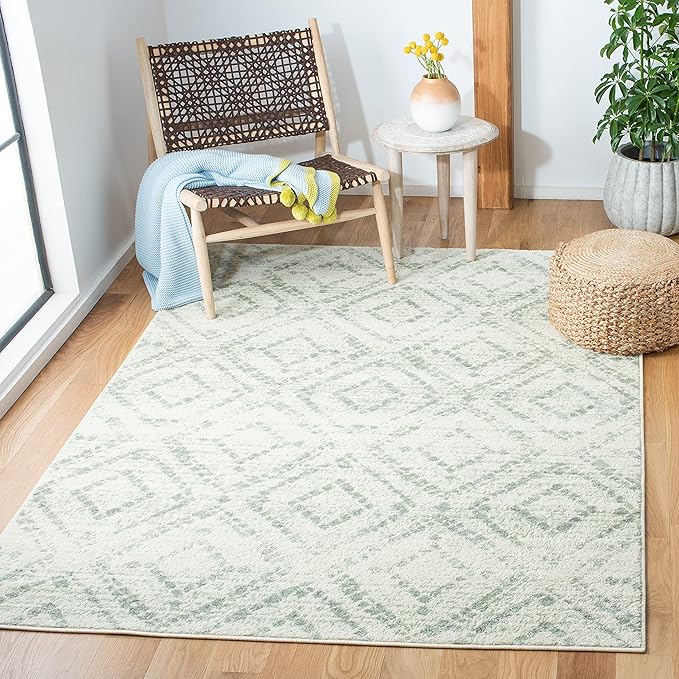 SAFAVIEH Adirondack Collection Area Rug - 6' x 9', Ivory & Green, Modern Diamond Distressed Design, Non-Shedding & Easy Care, Ideal for High Traffic Areas in Living Room, Bedroom (ADR131X)