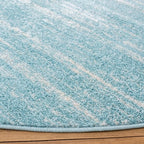 SAFAVIEH Adirondack Collection Area Rug - 5' Round, Aqua & Ivory, Modern Ombre Design, Non Shedding & Easy to Clean, Ideal for Living Room, Bedroom, Office, Dining Space (ADR113J)