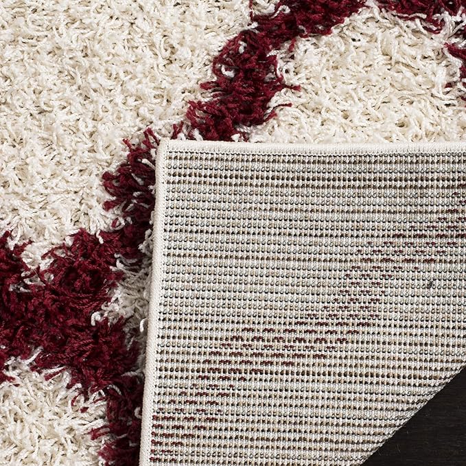 SAFAVIEH Dallas Shag Collection Runner Rug - 2'3" x 12', Ivory & Red, Trellis Design, Non-Shedding & Easy Care, 1.5-inch Thick Ideal for High Traffic Areas in Living Room, Bedroom (SGD257R)