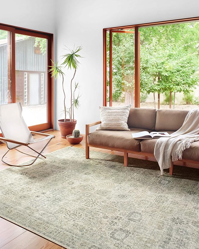 Loloi Skye Collection SKY-14 Natural/Sage 7' x 9' Oval Area Rug