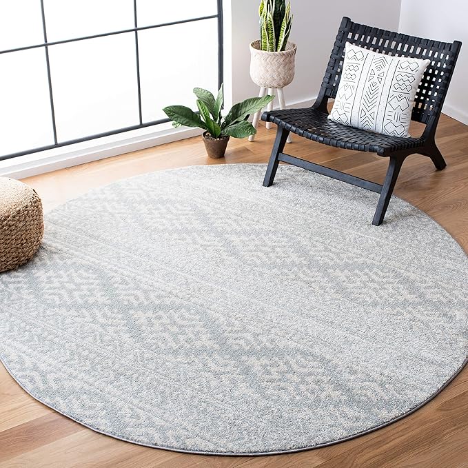 SAFAVIEH Tulum Collection Area Rug - 11' Round, Light Grey & Ivory, Moroccan Boho Tribal Design, Non-Shedding & Easy to Clean, Ideal for Living Room, Bedroom, Dining Space (TUL272F)