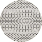Unique Loom Outdoor Trellis Collection Area Rug - Tribal Trellis (7' 10" Round, Gray/ Black)