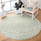 SAFAVIEH Adirondack Collection Area Rug - 4' Round, Green & Ivory, Modern Diamond Distressed Design, Non-Shedding & Easy Care, Ideal for High Traffic Areas in Living Room, Bedroom (ADR131Y)