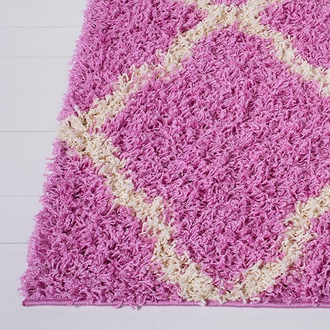 SAFAVIEH Dallas Shag Collection Area Rug - 6' Square, Pink & Ivory, Trellis Design, Non-Shedding & Easy Care, 1.5-inch Thick Ideal for High Traffic Areas in Living Room, Bedroom (SGD257I)