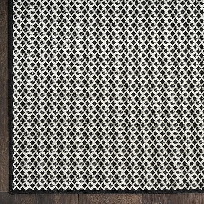 Nourison Home Courtyard Black White 5' x 7' Area Rug - Easy Clean, Non Shedding, Bed Room, Living Room, Dining Room, Kitchen (5' x 7')