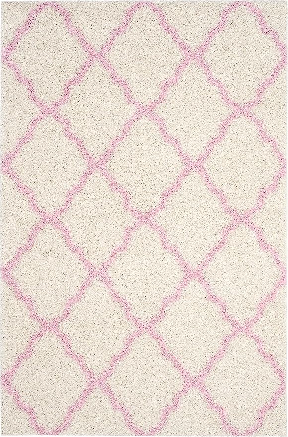 SAFAVIEH Dallas Shag Collection Accent Rug - 4' x 6', Ivory & Light Pink, Trellis Design, Non-Shedding & Easy Care, 1.5-inch Thick Ideal for High Traffic Areas in Foyer, Living Room, Bedroom (SGD257P)