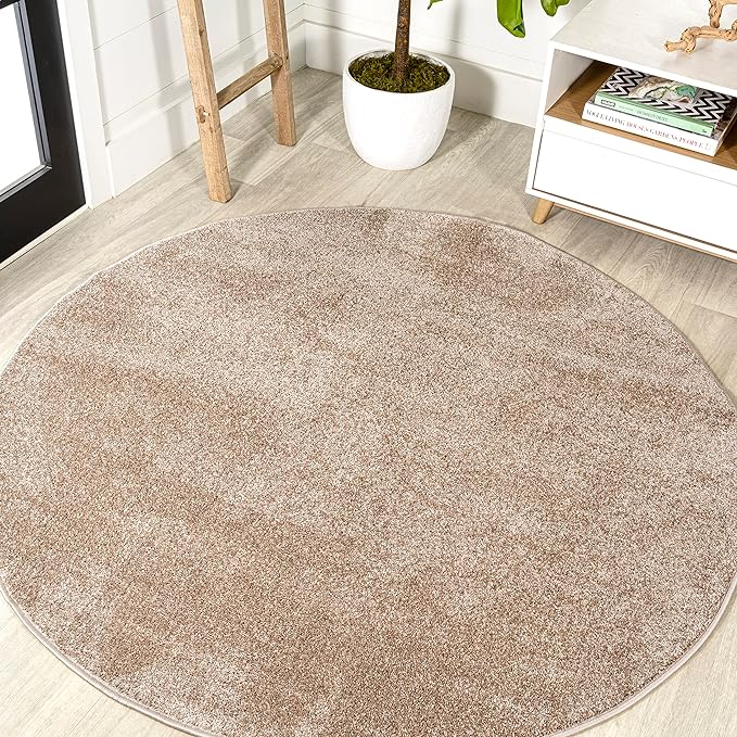 JONATHAN Y Haze Solid Low-Pile Beige 6' Round Indoor Area Rug, Coastal,Bohemian,Minimalist,Classic, Easy-Cleaning for Living Room,Bedroom,Kitchen,Pet Friendly,Non-Shedding (SEU100G-6R)