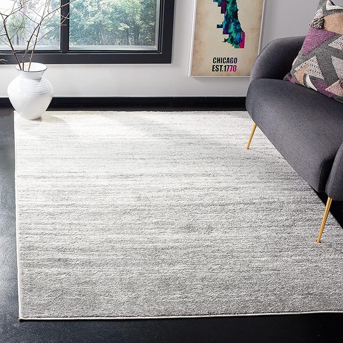 SAFAVIEH Adirondack Collection Area Rug - 5'1" x 7'6", Ivory & Silver, Modern Ombre Design, Non Shedding & Easy to Clean, Ideal for Living Room, Bedroom, Office, Dining Space (ADR113B)