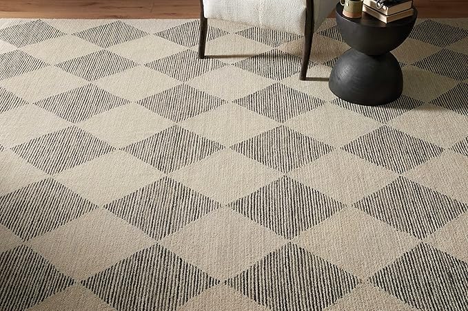 Loloi Chris Loves Julia Francis Collection FRA-01 Beige/Charcoal 2'-3" x 3'-9" Accent Rug
