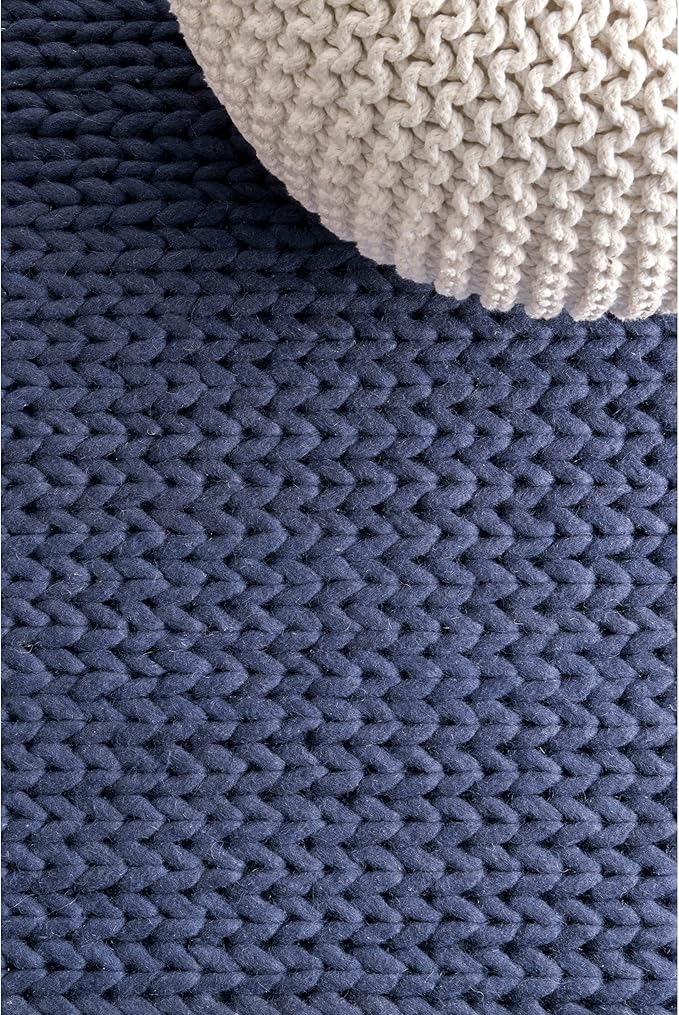 nuLOOM 3x5 Penelope Wool Braided Handmade Area Rug, Navy, Solid Rustic Farmhouse Style, For Bedroom, Living Room, Hallway, Entryway