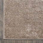 JONATHAN Y Haze Solid Low-Pile Brown Indoor Area Rug 8x10, Coastal,Bohemian,Minimalist,Classic, Easy-Cleaning for Living Room,Bedroom,Kitchen,Pet Friendly,Non-Shedding (SEU100J-8)