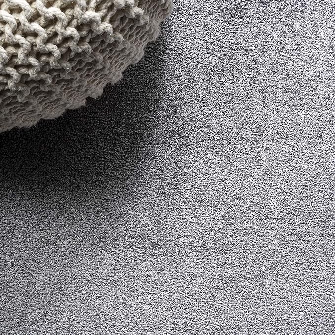 JONATHAN Y Haze Solid Low-Pile Gray Indoor Area Rug 3x5, Coastal,Bohemian,Minimalist,Classic, Easy-Cleaning for Living Room,Bedroom,Kitchen,Pet Friendly,Non-Shedding (SEU100A-3)