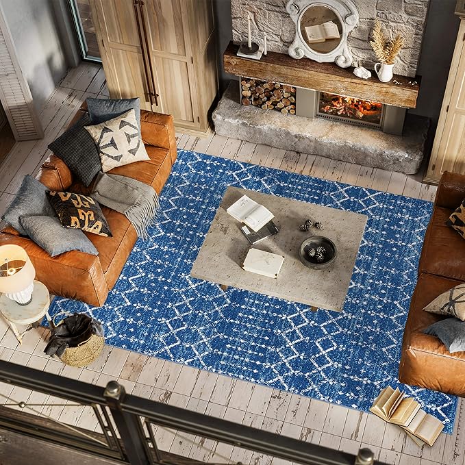 JONATHAN Y Boho Vintage Diamond Blue/White Indoor Area Rug 4X6 ft, Moroccan Hype for Living Room, Bedroom, Kitchen, Office, Easy-Cleaning, High Traffic, Pet-Friendly, Non-Shedding (MOH101A-4)