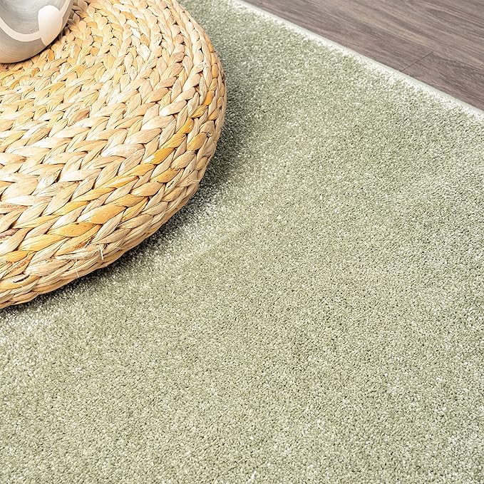 JONATHAN Y Haze Solid Low-Pile Green Runner Rug 2x12, Coastal,Bohemian,Minimalist,Classic, Easy-Cleaning for Living Room,Bedroom,Kitchen,Pet Friendly,Non-Shedding (SEU100O-212)