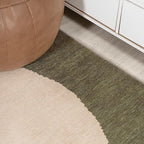 JONATHAN Y Machine Washable Green/Cream Indoor Area Rug 5X8 ft, Cirkel Minimalist Geometric Dot for Living Room, Bedroom, Kitchen, Office, Easy-Cleaning, Pet-Friendly, Non-Shedding WSH113B-5