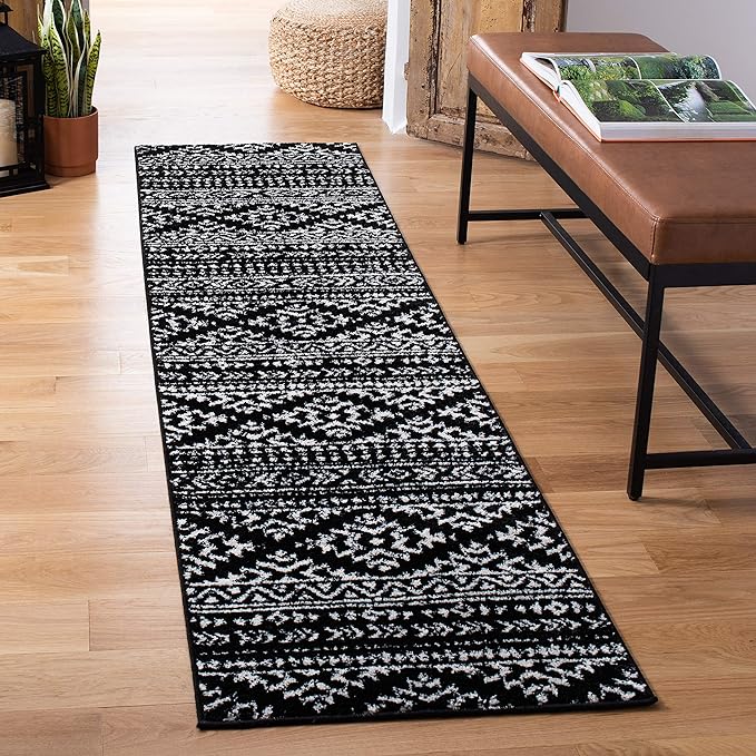 SAFAVIEH Tulum Collection Runner Rug - 2' x 21', Black & Ivory, Moroccan Boho Tribal Design, Non-Shedding & Easy to Clean, Ideal for Living Room, Hallway, Foyer, Bedroom (TUL272Z)