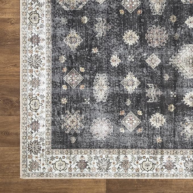 Bloom Rugs Washable Non-Slip 4' x 6' Rug - Black/Ivory Traditional Area Rug for Living Room, Bedroom, Dining Room, and Kitchen - Exact Size: 4' x 6'