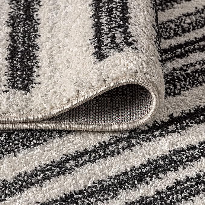 JONATHAN Y Khalil Modern Berber Stripe Cream/Black 5' Round Indoor Area Rug, Contemporary, Bohemian, Easy-Cleaning for Living Room, Bedroom, Kitchen, Pet Friendly, Non-Shedding (MOH207A-5R)