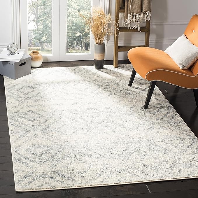 SAFAVIEH Adirondack Collection Area Rug - 6' x 9', Ivory & Light Blue, Modern Diamond Distressed Design, Non-Shedding & Easy Care, Ideal for High Traffic Areas in Living Room, Bedroom (ADR131T)