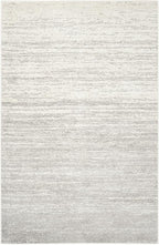 SAFAVIEH Adirondack Collection Area Rug - 5'1" x 7'6", Ivory & Silver, Modern Ombre Design, Non Shedding & Easy to Clean, Ideal for Living Room, Bedroom, Office, Dining Space (ADR113B)