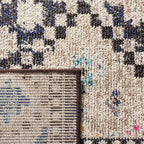 SAFAVIEH Area Rug 8x10 - Madison Collection - Large - Black & Yellow, Boho Diamond Distressed Design, Non-Shedding & Easy Cleaning, Ideal for Living Room, Bedroom, Office, Dining Space (MAD418Z)