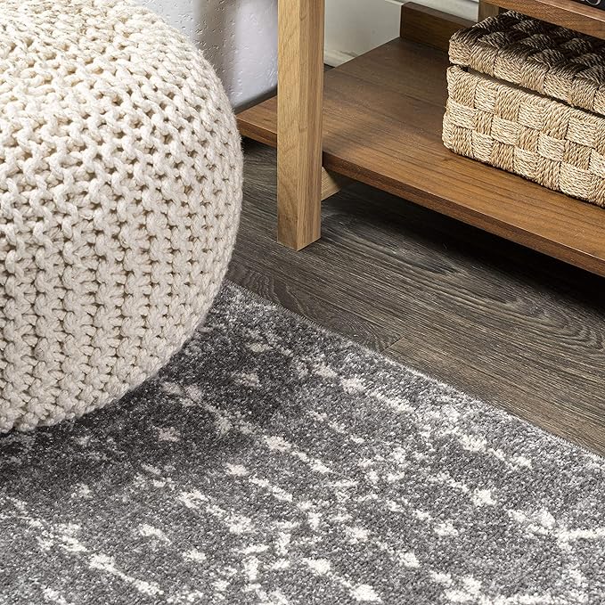 JONATHAN Y Boho Vintage Diamond Gray/Ivory Square Area Rug 5X5 ft, Moroccan Hype for Living Room, Bedroom, Kitchen, Office, Easy-Cleaning, High Traffic, Pet-Friendly, Non-Shedding (MOH101C-5SQ)