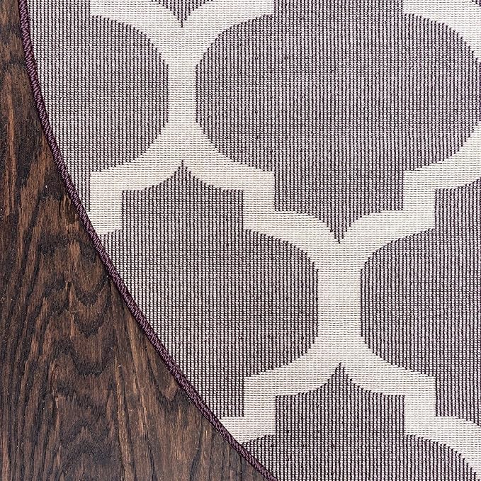 Rugs.com Lattice Collection Rug – 8 Ft Round Purple Medium-Pile Rug Perfect for Kitchens, Dining Rooms