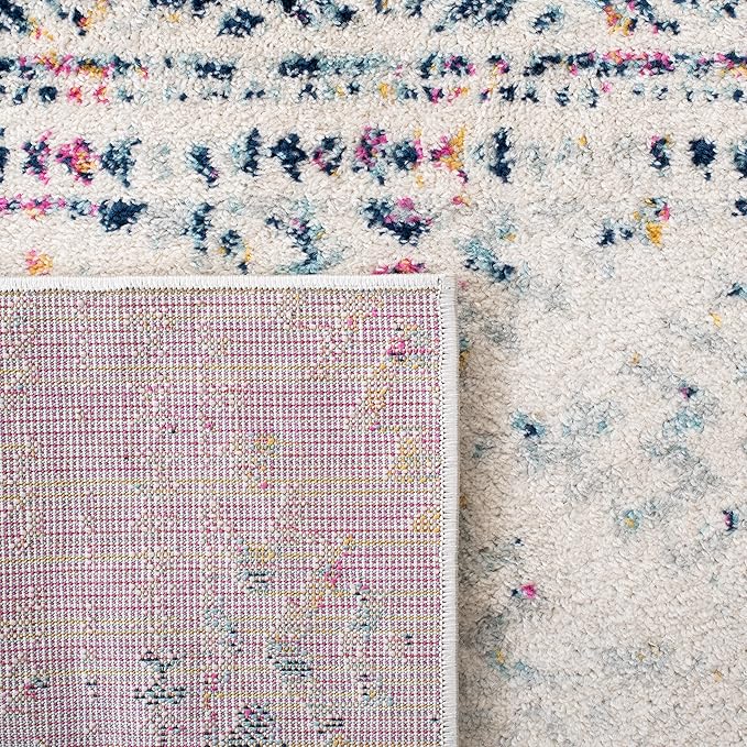 SAFAVIEH Tulum Collection Area Rug - 5'3" x 7'6", Ivory & Blue, Moroccan Boho Tribal Design, Non-Shedding & Easy to Clean, Ideal for Living Room, Bedroom, Dining Space (TUL272C)