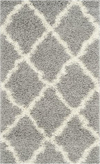 SAFAVIEH Dallas Shag Collection Accent Rug - 3' x 5', Grey & Ivory, Trellis Design, Non-Shedding & Easy Care, 1.5-inch Thick Ideal for High Traffic Areas in Entryway, Living Room, Bedroom (SGD257G)