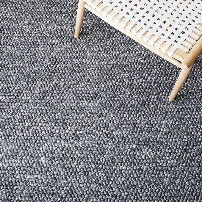 SAFAVIEH Area Rug 5x8 - Natura Collection - Dark Grey, Handmade Wool Blend, Textured Design, Ideal for Living Room, Bedroom, Dining Space (NAT620H)