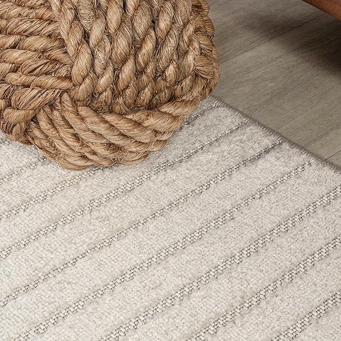 JONATHAN Y Hallie High-Low Curve Ivory/Cream Indoor/Outdoor Area Rug, 3x5, Minimalist, Pet Friendly, Non-Shedding, Stain Resistant, Hose-Washable for Backyard, Patio, Porch (SCN100B-3)