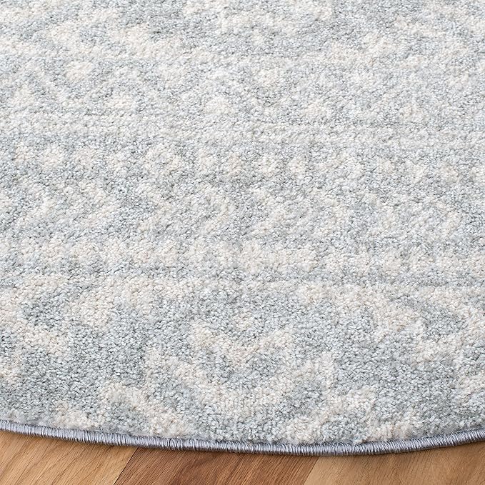 SAFAVIEH Tulum Collection Area Rug - 10' Round, Light Grey & Ivory, Moroccan Boho Tribal Design, Non-Shedding & Easy to Clean, Ideal for Living Room, Bedroom, Dining Space (TUL272F)
