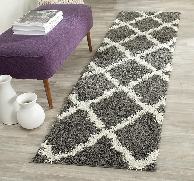 SAFAVIEH Dallas Shag Collection Runner Rug - 2'3" x 6', Dark Grey & Ivory, Trellis Design, Non-Shedding & Easy Care, 1.5-inch Thick Ideal for High Traffic Areas in Living Room, Bedroom (SGD257A)