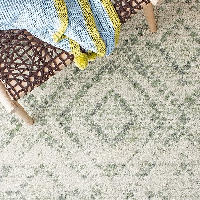 SAFAVIEH Adirondack Collection Area Rug - 8' Square, Ivory & Green, Modern Diamond Distressed Design, Ideal for High Traffic Areas in Living Room, Bedroom, Dining (ADR131X-8SQ)